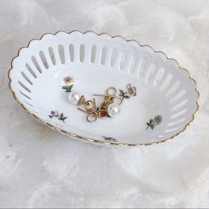Vtg Gold Trim Floral Basket Weave Porcelain Dish